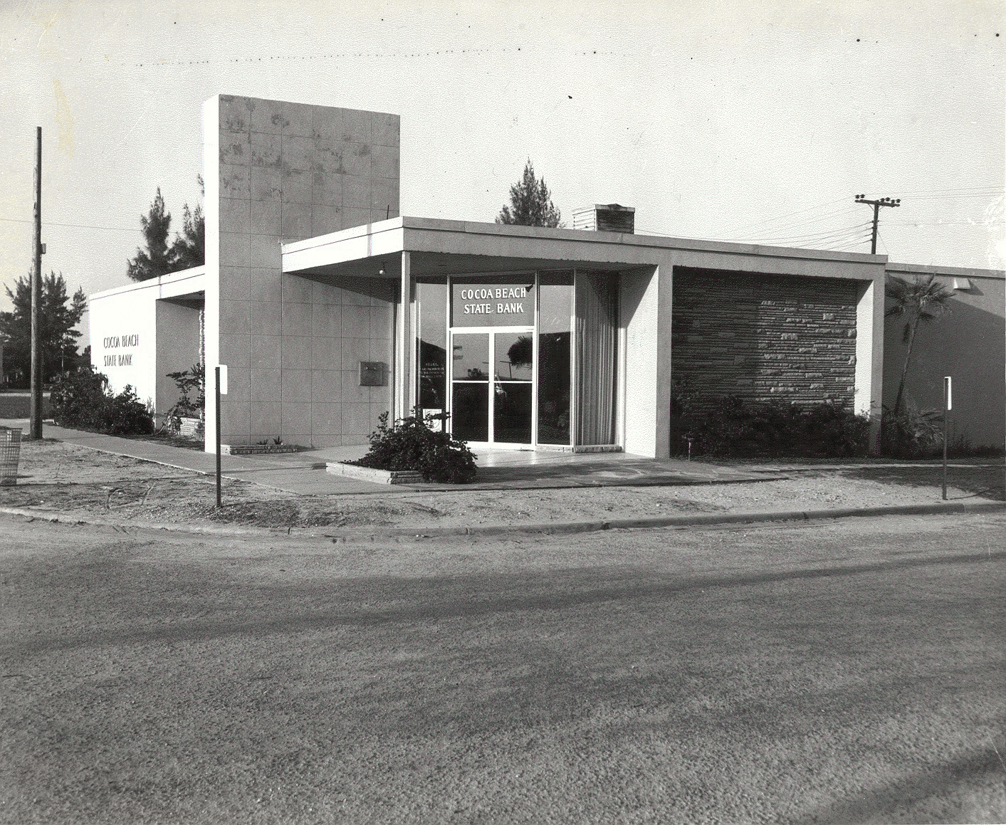 First Bank in Cocoa Beach photo in black and white